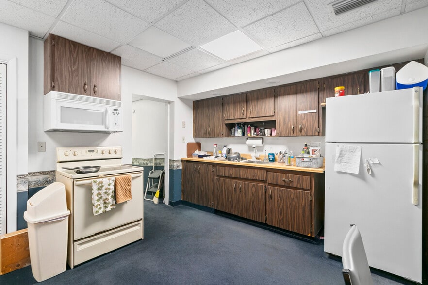 More Photos Of 13042 Tarpon Springs Rd, Odessa Religious Facility For Sale