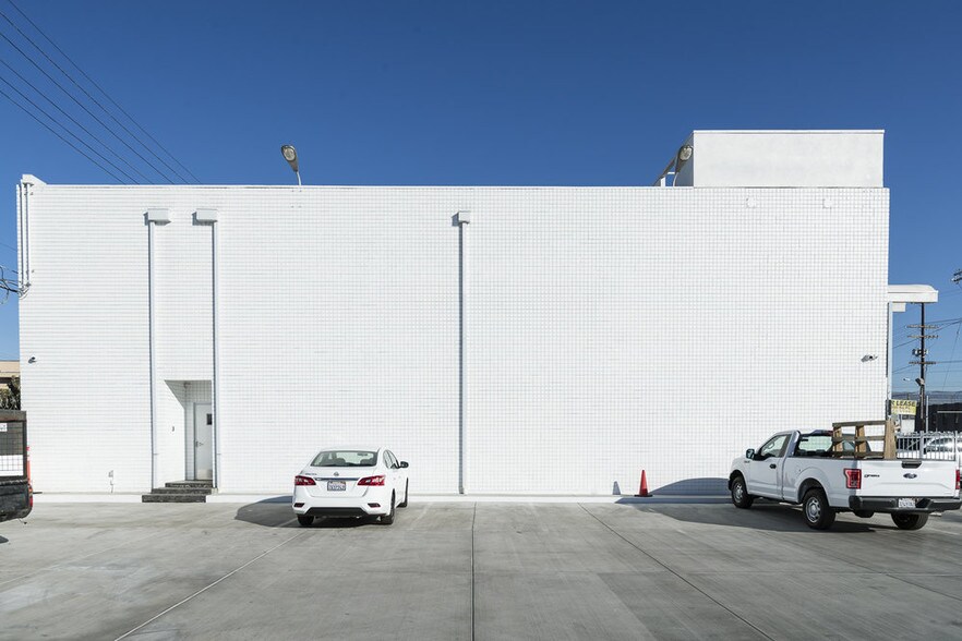 More Photos Of 6829 Lankershim Blvd, North Hollywood Medical For Lease