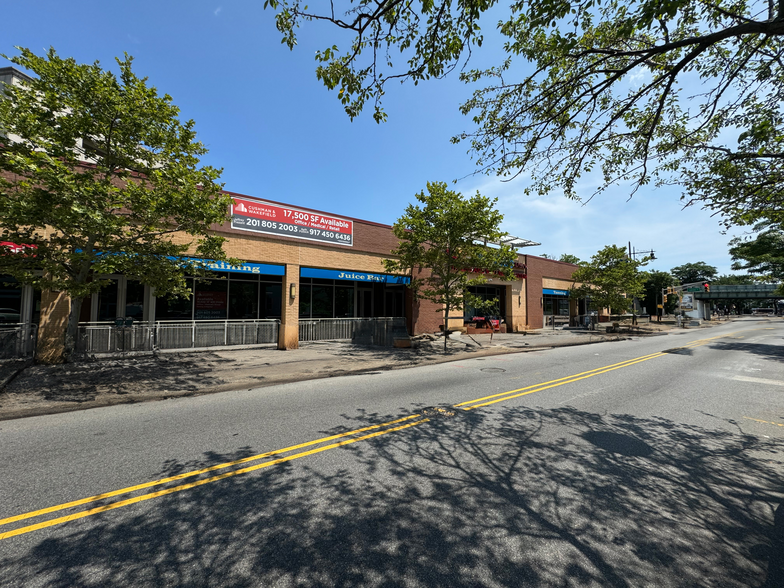 Primary Photo Of 755 Main St, Paterson Freestanding For Lease