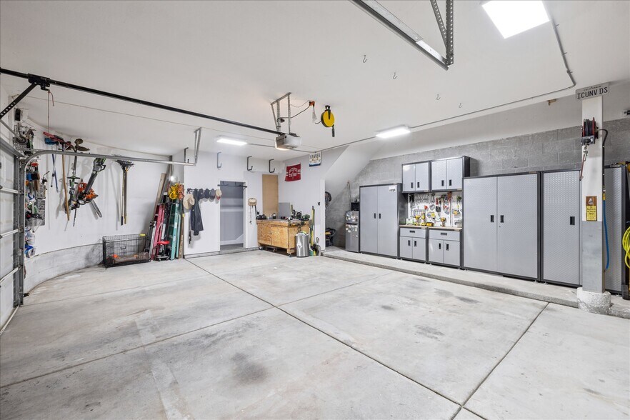 More Photos Of 6141 N Vine St, Vacaville Specialty For Sale