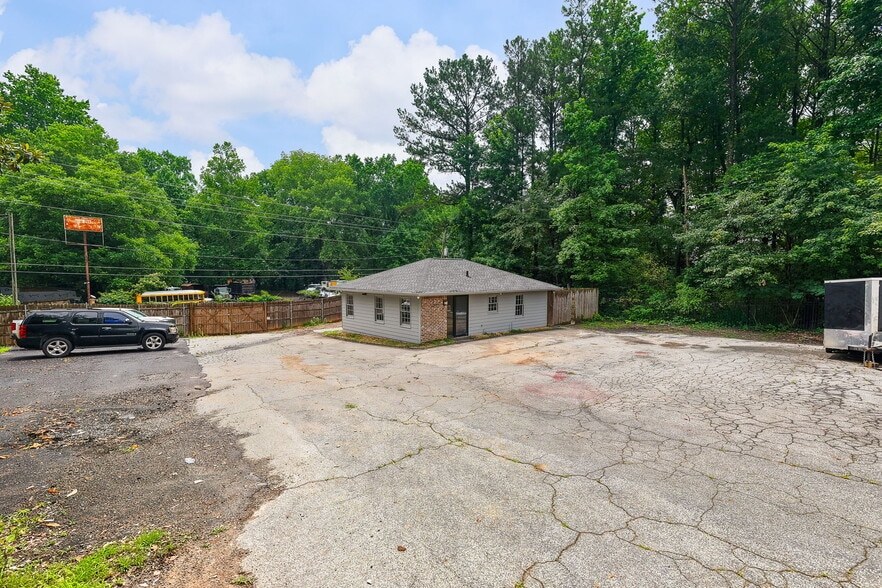 More Photos Of 2291 South Cobb Dr, Smyrna Office For Sale
