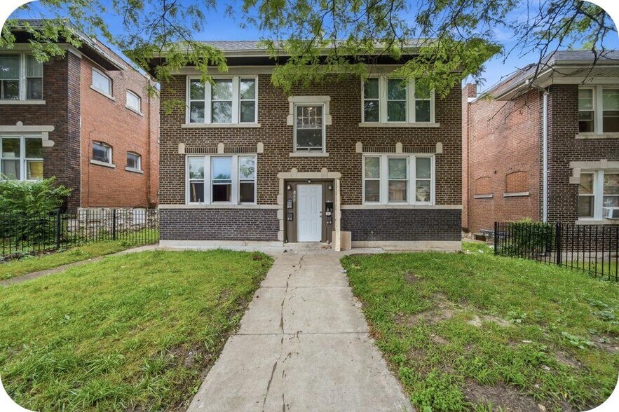 More Photos Of 2845 Meramec St, Saint Louis Multifamily For Sale