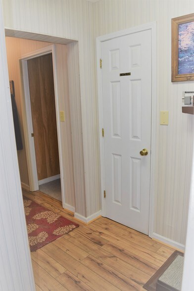 More Photos Of 334 N Broad St, Toccoa Office For Sale