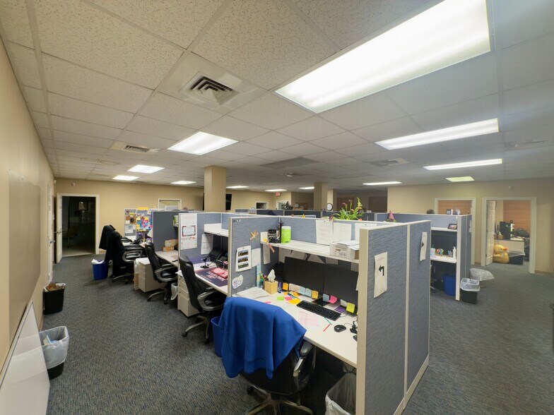 More Photos Of 510 Corday St, Pensacola Medical For Lease