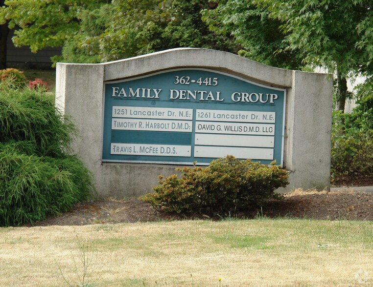 More Photos Of 1251-1261 Lancaster Dr NE, Salem Medical For Lease