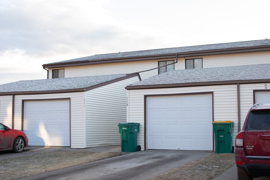 Primary Photo Of 114 8th Ave SE, Mayville Apartments For Sale