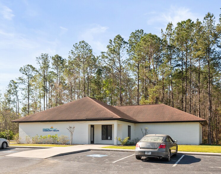 Primary Photo Of 1299 GA Highway 57, Townsend Medical For Sale