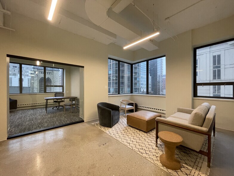 More Photos Of 40 E Huron St, Chicago Office For Lease