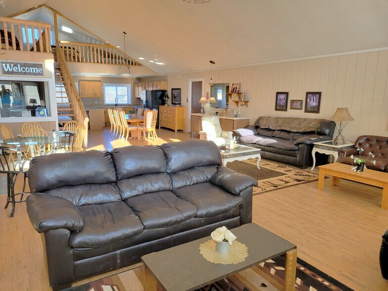 More Photos Of 7526 County Road 50, Center Hospitality For Sale