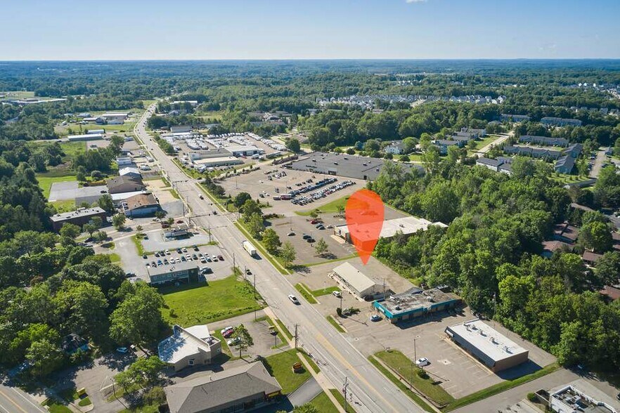 More Photos Of 9081 State Route 14, Streetsboro General Retail For Lease