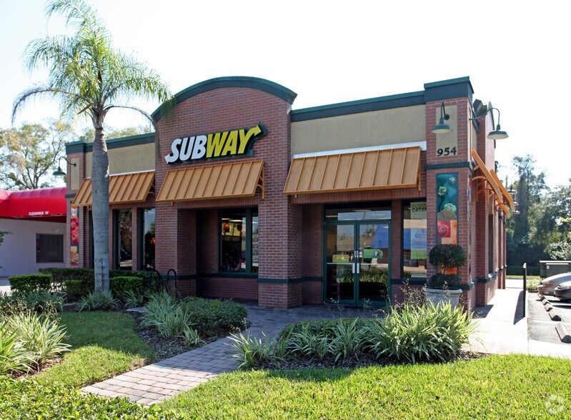 Primary Photo Of 954 E Altamonte Dr, Altamonte Springs Restaurant For Lease