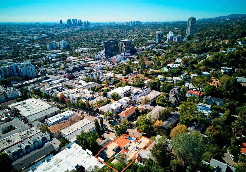 More Photos Of 1244 Larrabee St, Los Angeles Apartments For Sale