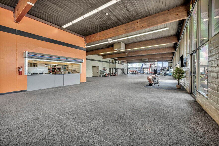 More Photos Of 3223 Mill St, Reno Service For Lease