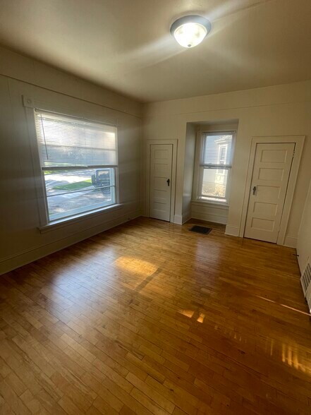 More Photos Of , Oshkosh Multifamily For Sale