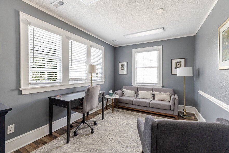 More Photos Of 2036 E 7th St, Charlotte Loft Creative Space For Sale