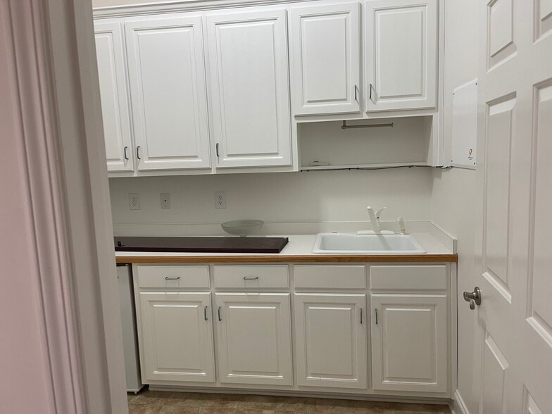 More Photos Of 440 S Peachtree St, Norcross Loft Creative Space For Lease