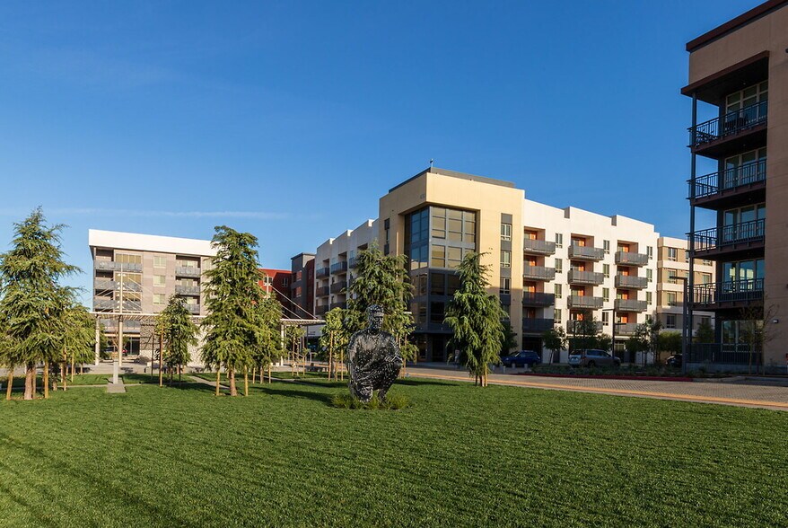 More Photos Of 430 Station Park Cir S100, San Mateo Apartments For Lease