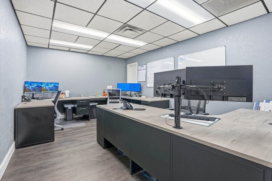 More Photos Of 3508 Lenox Ave, Jacksonville Office For Lease