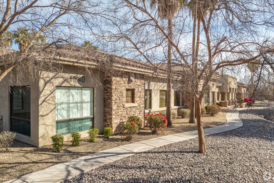 More Photos Of 1840 E Guadalupe Rd, Tempe Office For Sale