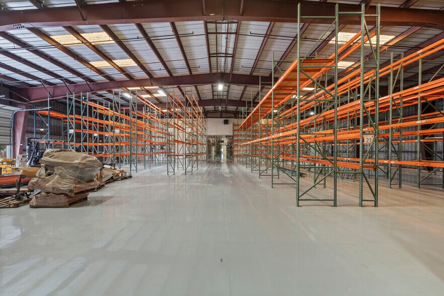 More Photos Of 2900 W. Business HWY 83, Mc Allen Warehouse For Lease