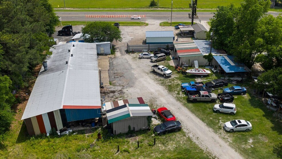 More Photos Of 3378 Highway 103 W, Lufkin Flex For Sale