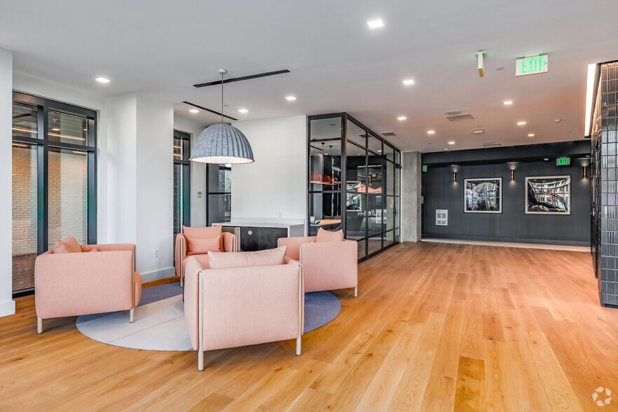 More Photos Of 2311 Dulles Station Blvd, Herndon Apartments For Lease