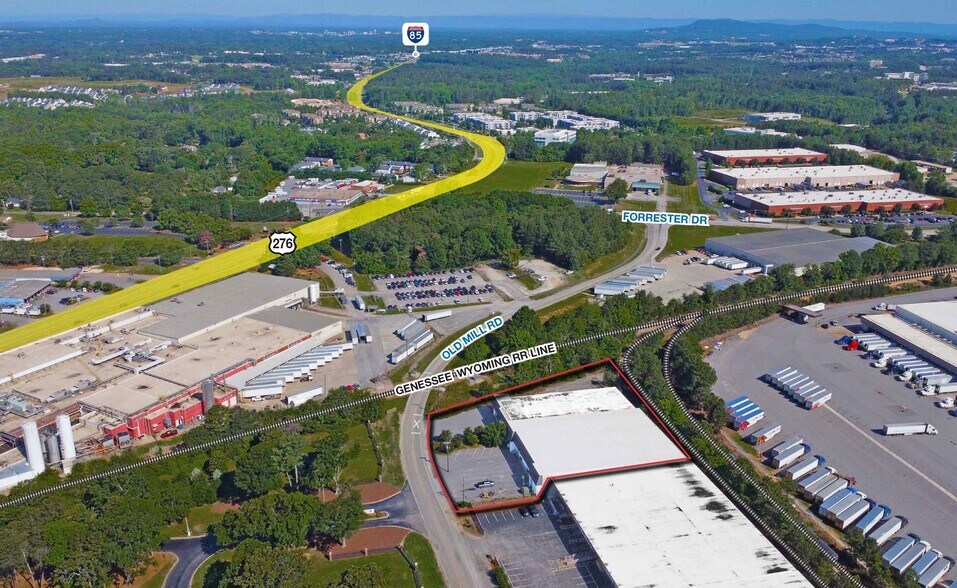 More Photos Of 23 Old Mill Rd, Greenville Warehouse For Lease