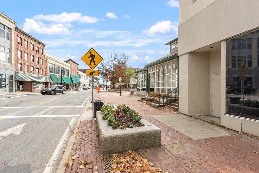 More Photos Of 424-438 Main St, Fitchburg General Retail For Sale