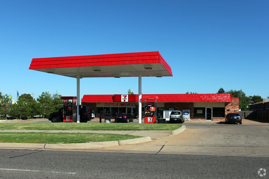 More Photos Of 6015-6017 NW 63rd St, Oklahoma City Freestanding For Lease