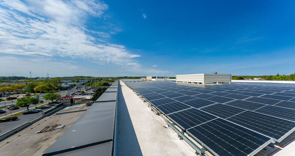 More Photos Of 1300-1338 E Gude Dr, Rockville Unknown For Lease