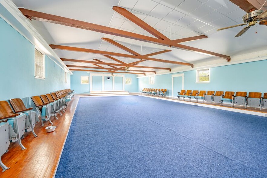 More Photos Of 82 Mill St, Mays Landing Restaurant For Sale