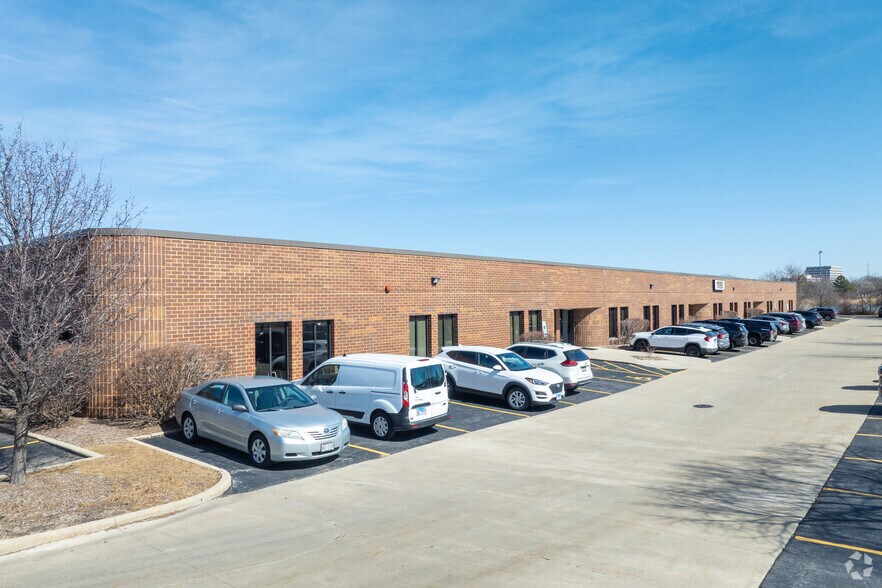 Primary Photo Of 1000 E State Pkwy, Schaumburg Research And Development For Lease