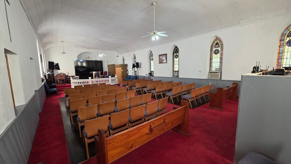 More Photos Of 708 Kent St, Durham Religious Facility For Sale