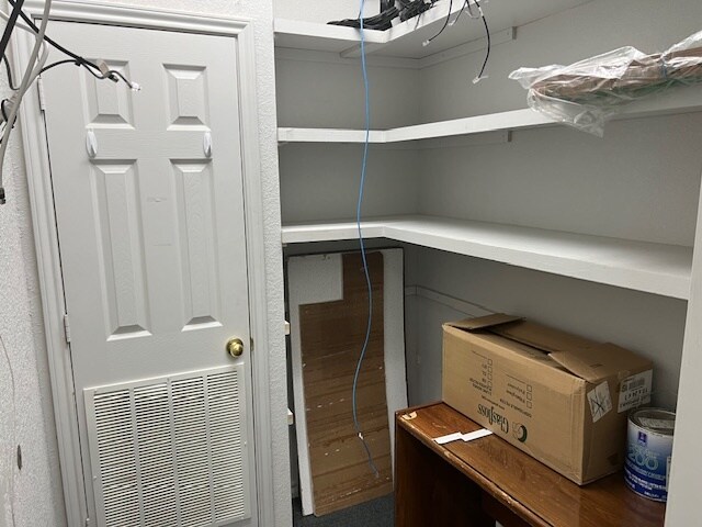 More Photos Of 3106 S W S Young Dr, Killeen Medical For Lease