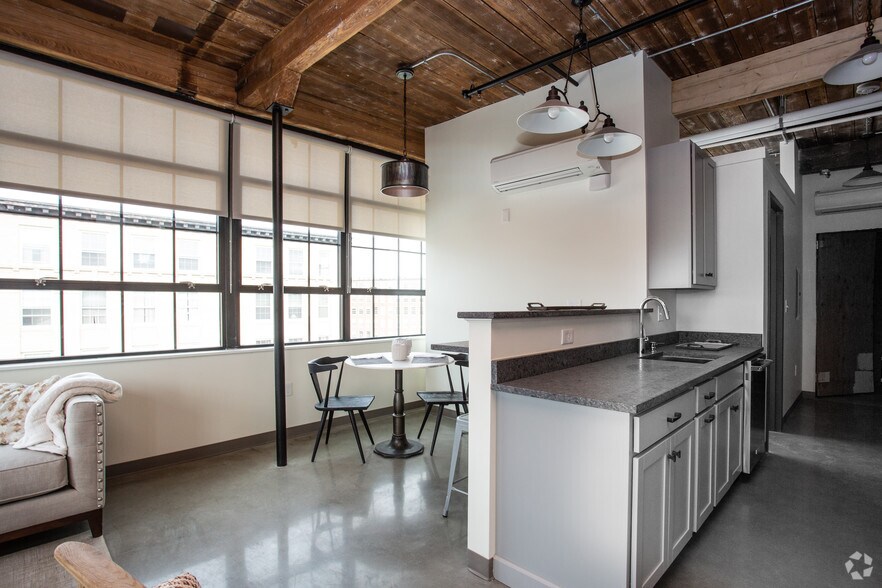 More Photos Of 24 Essex St, Haverhill Apartments For Sale