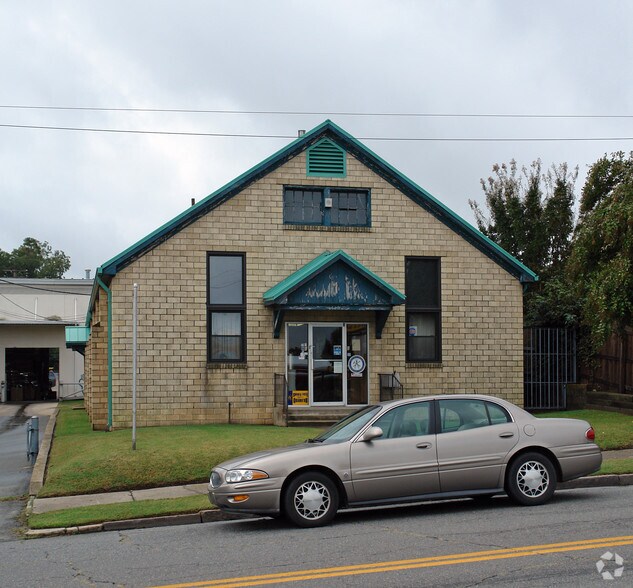 More Photos Of 415 W 12th St, Little Rock Lodge Meeting Hall For Lease