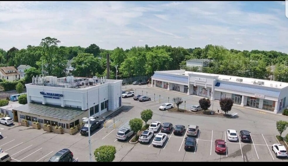 More Photos Of 150 Greaves Ln, Staten Island Unknown For Lease