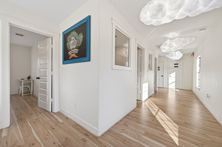 More Photos Of 8911 West Ln, Magnolia Office For Sale