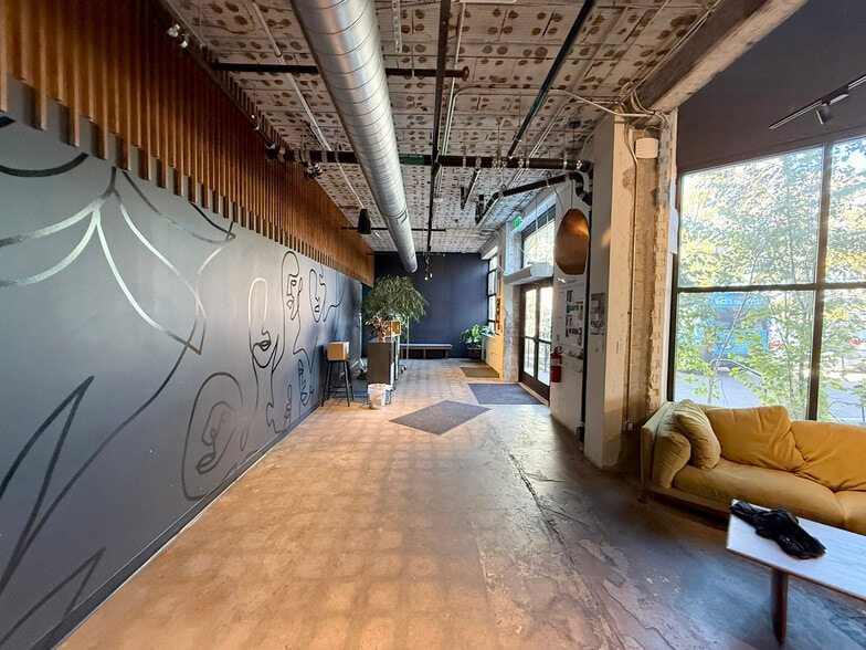 More Photos Of 2949 Federal Blvd, Denver Office For Lease