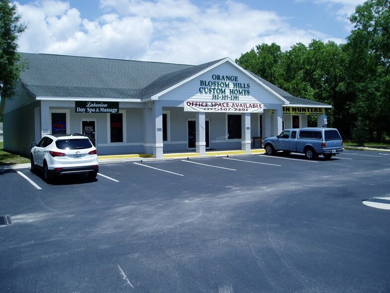 More Photos Of 15437 S US Highway 441, Summerfield Medical For Lease