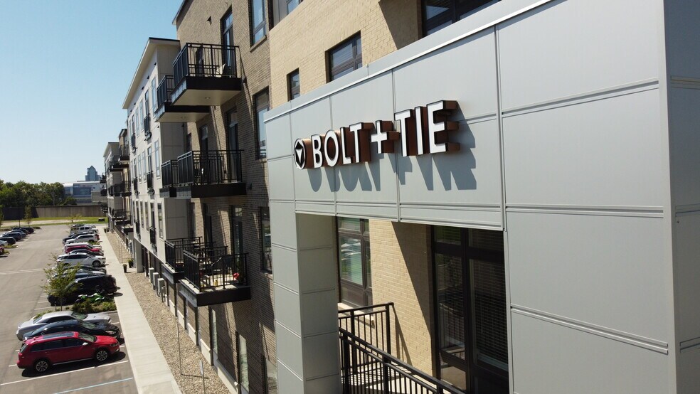 1400 Main St, Clarksville, IN 47129 MultiFamily For Lease