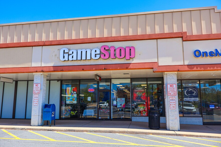 More Photos Of 1615-1665 N Atherton St, State College Unknown For Lease