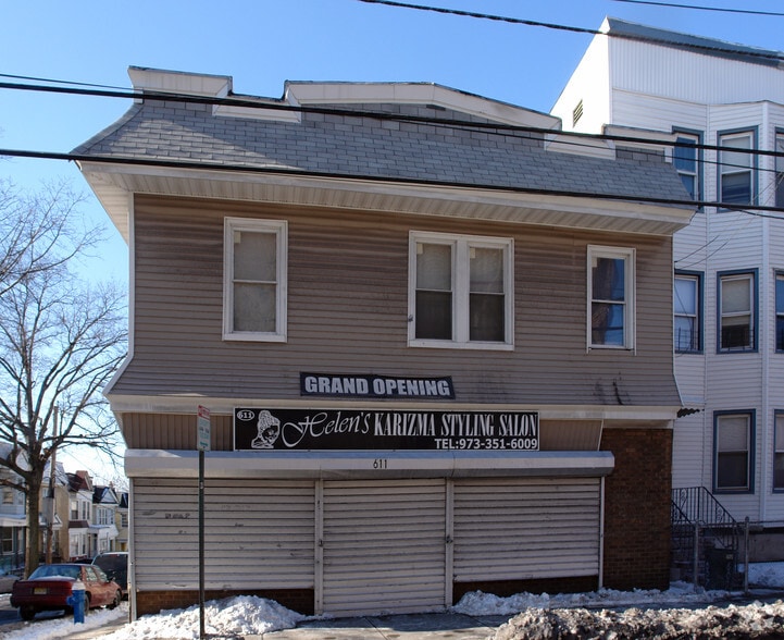 More Photos Of 611 Grove St, Irvington Storefront Retail Residential For Lease