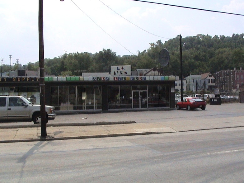 More Photos Of 1701-1709 Queen City Ave, Cincinnati Daycare Center For Sale