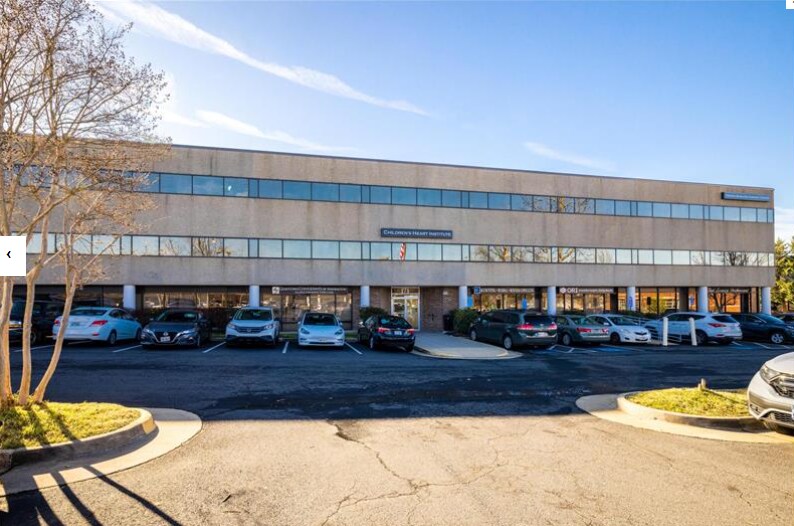 More Photos Of 171 Elden St, Herndon Medical For Sale
