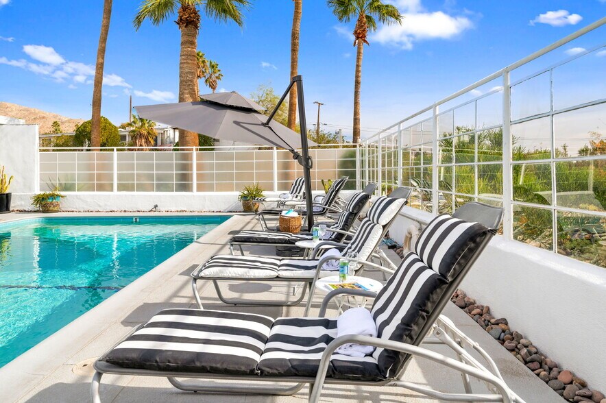 More Photos Of 12689 Eliseo Rd, Desert Hot Springs Hotel For Sale