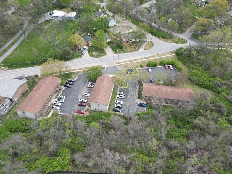 More Photos Of 3930-3950 N Cherry St, Kansas City Apartments For Sale