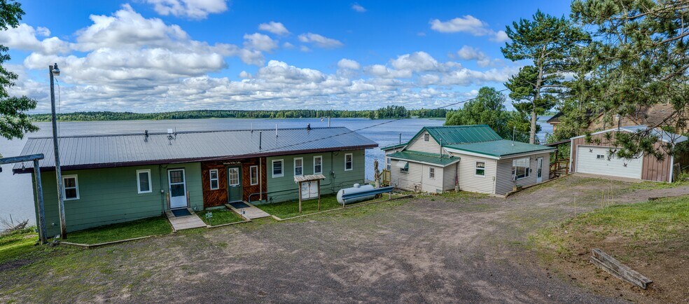 More Photos Of 8372 E Flowage Ln, Gordon Multifamily For Sale