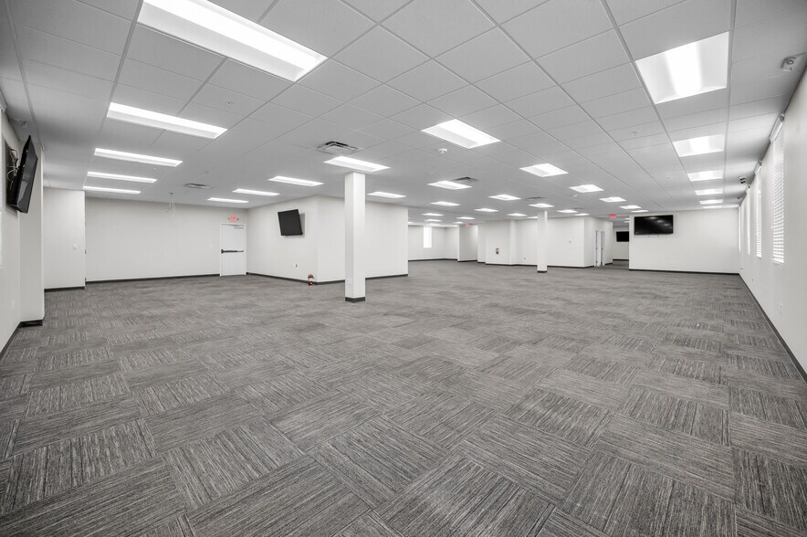More Photos Of 11541 Trinity Blvd, Trinity Office For Sale