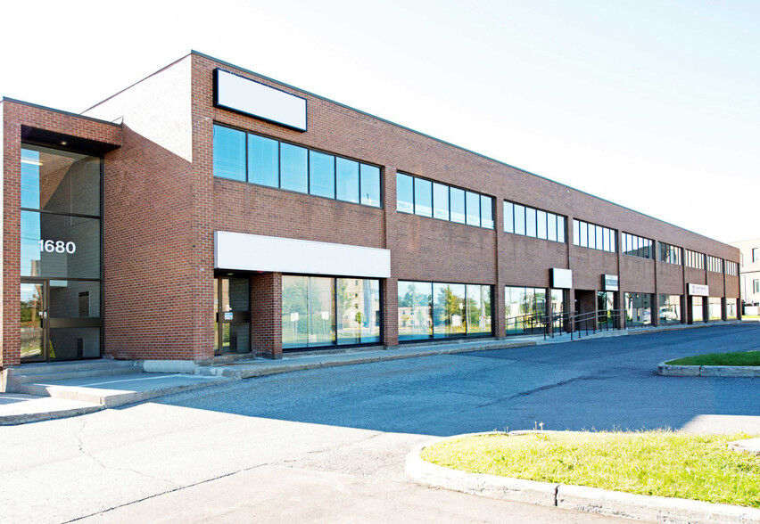 Primary Photo Of 1680-1690 Woodward Dr, Ottawa Office For Lease